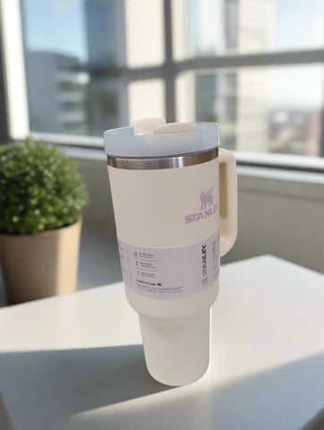 White Adventure Quencher Travel Tumbler | 40 OZ