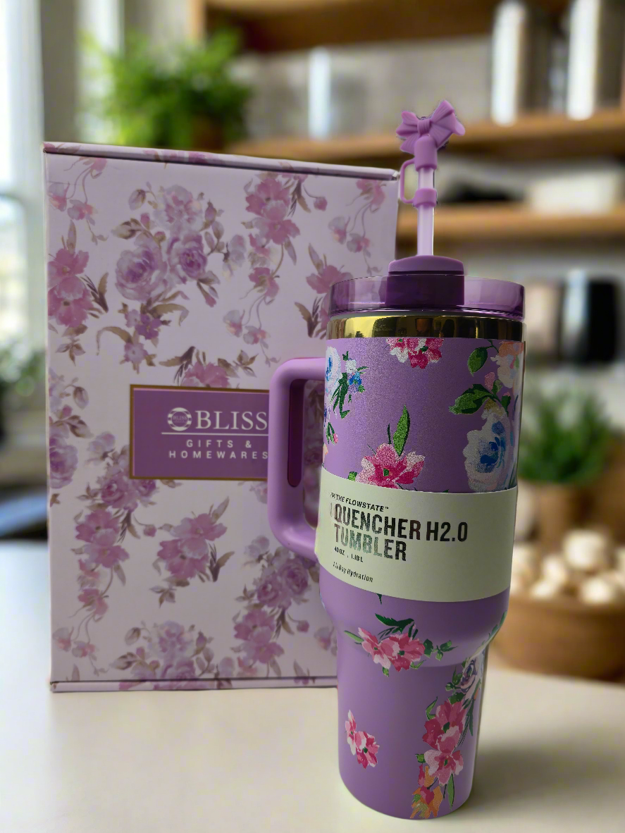 Leak resistant lid on Love Shack 40oz floral tumbler